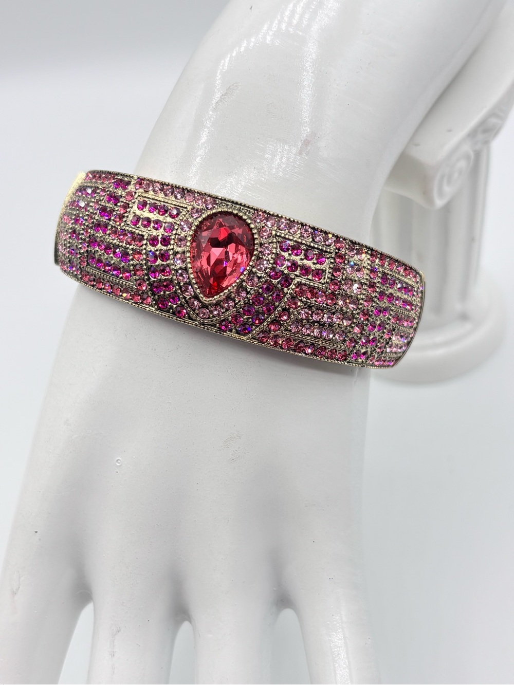 Heidi Daus Sparkling Solution Cuff Single Hinge Bangle in Pink